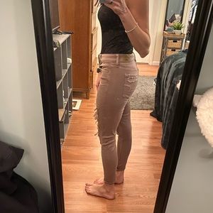American Eagle Distressed Jegging ✨